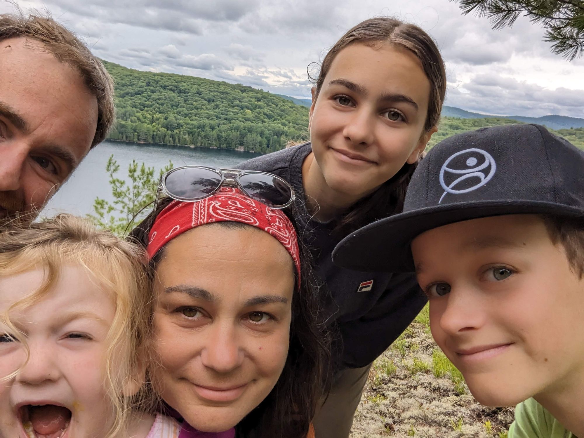 Photo - Pourquoi je fais ça? Des trucs trop personnels et de la merde personnelle qui ont mené à une micro-pépinière